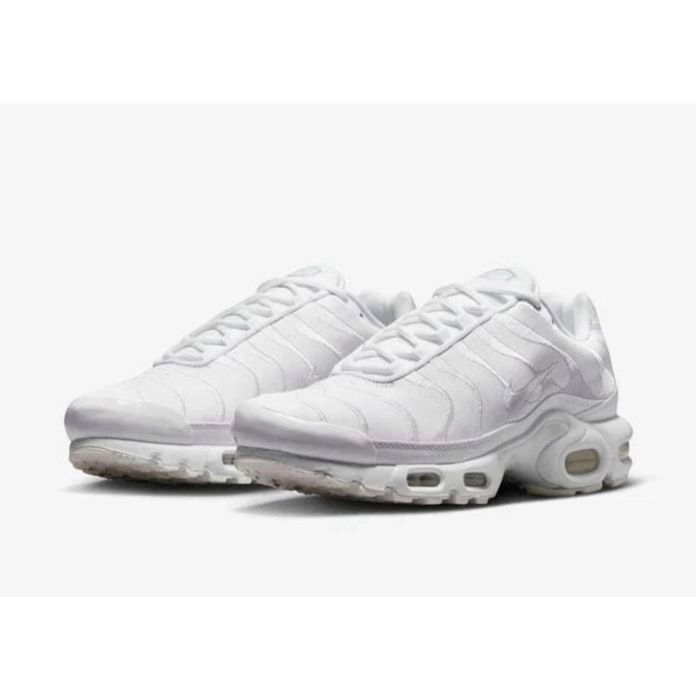 Nike Air Max Plus TN Mens Size 11 Trainers Triple White AJ2029-100 Sneakers